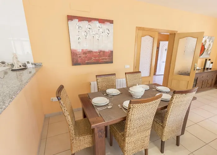 Chris, Area Of - By Villamar Вілла