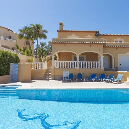 Vila Chris, Area Of - By Villamar