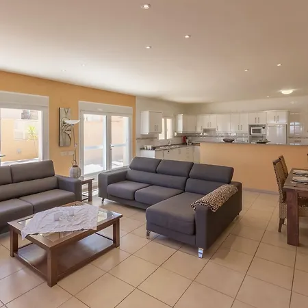 Chris, Area Of - By Villamar